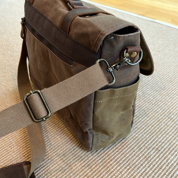 NEWHEY Waxed Canvas & Leather Laptop Messenger Bag - Picture 10 of 12